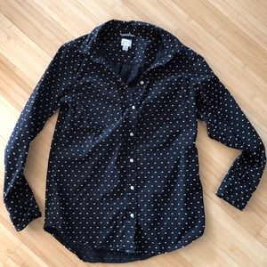 Black and white Swiss dot shirt.